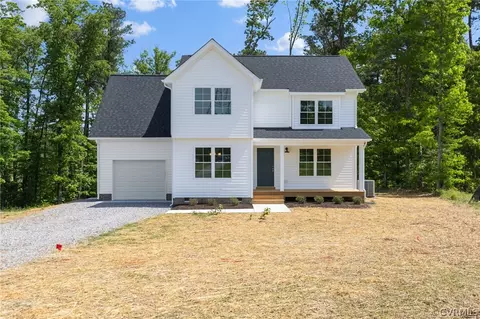 3806 Hamlin Creek Pkwy, Chester, VA 23831