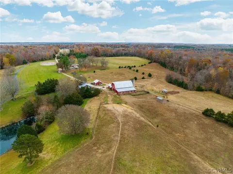17110 Egglestetton Rd, Amelia Court House, VA 23002