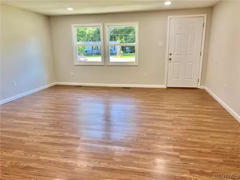 Living - 3440 The Loop Rd, Richmond, VA 23231 photo 3 of 3