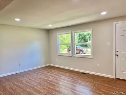 Living - 3440 The Loop Rd, Richmond, VA 23231 photo 2 of 3