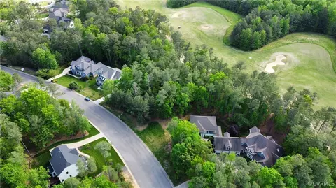 5350 Linkshire Ln, Providence Forge, VA 23140