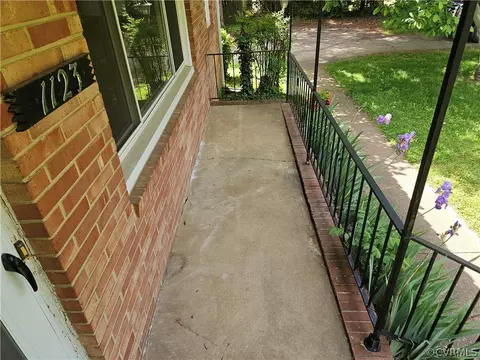 1123 Salisbury Dr, Midlothian, VA 23113 photo 3