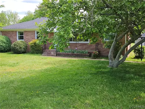 1123 Salisbury Dr, Midlothian, VA 23113 photo 2