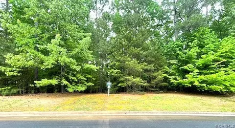 227 Kinloch Rd, Goochland, VA 23103