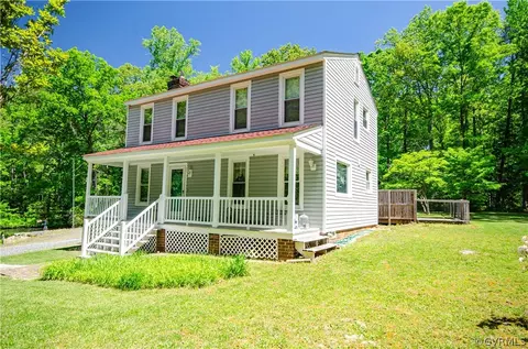 2250 Pleasant Hill Ln, Maidens, VA 23102