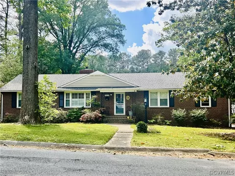 5915 W Club Ln, Richmond, VA 23226