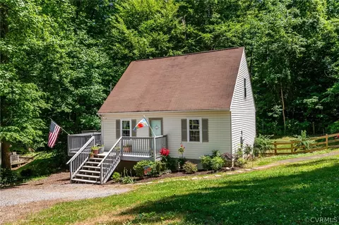 Exterior - 6533 Ware Rd, Quinton, VA 23141 photo 2 of 6