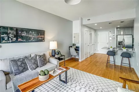 1101 Haxall Pt #U905, Richmond, VA 23219