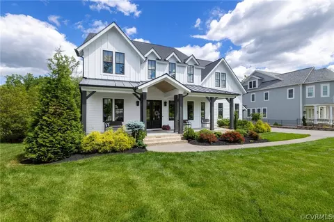 16224 Old Castle Rd, Midlothian, VA 23112