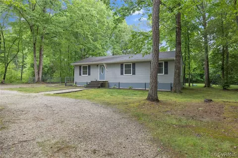 924 Edgar Rd, Hanover, VA 23069 photo 4