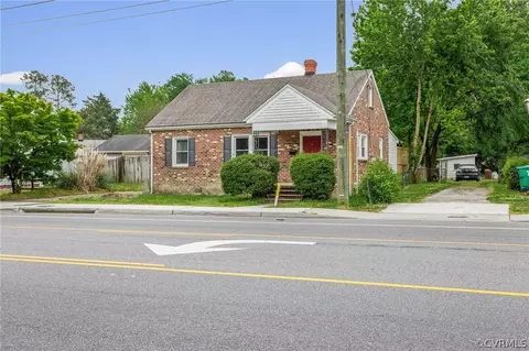 323 Dupuy Ave, Colonial Heights, VA 23834