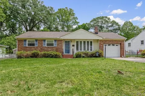 2017 Bishop St, Petersburg, VA 23805