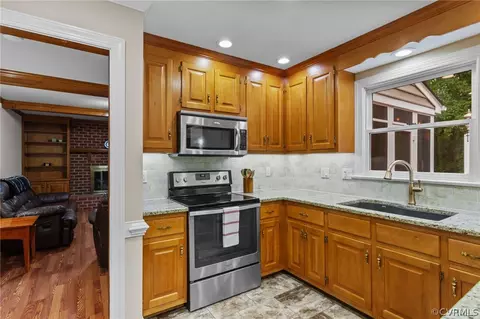 413 Lancey Dr, Midlothian, VA 23114 photo 15