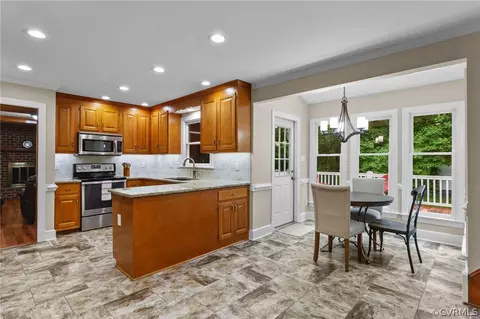 413 Lancey Dr, Midlothian, VA 23114 photo 13