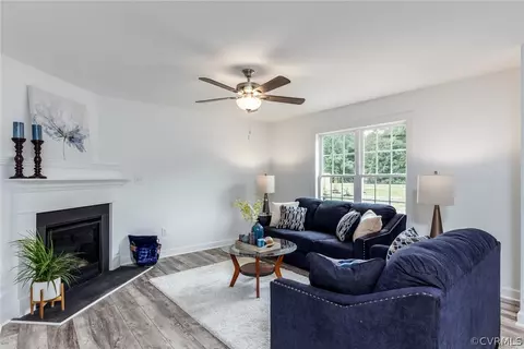 117 Moore Dr, Williamsburg, VA 23188 photo 8
