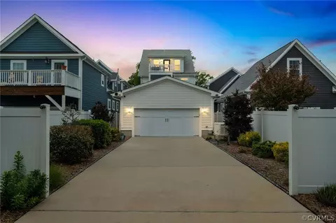 Exterior - 1918 N Mallory St, Hampton, VA 23664 photo 9 of 9