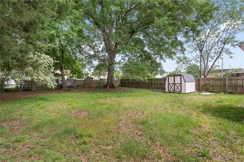 Exterior - 514 E Read St, Henrico, VA 23075 photo 6 of 7