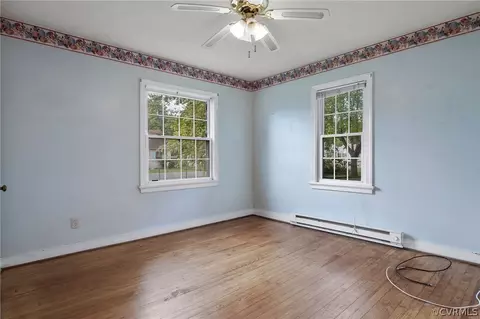 Bedroom - 514 E Read St, Henrico, VA 23075 photo 1 of 4
