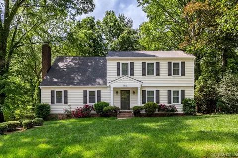 1716 Lancashire Dr, North Chesterfield, VA 23235