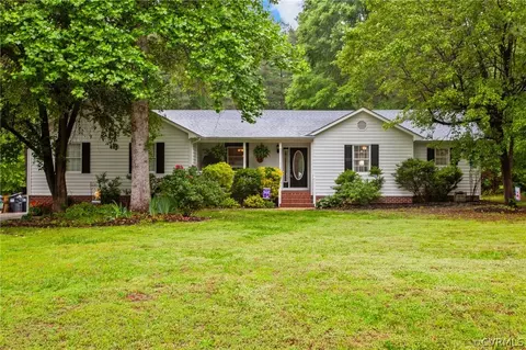 20024 Ivan Rd, South Chesterfield, VA 23803