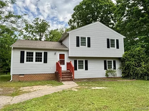313 Cottonwood Ln, Prince George, VA 23875