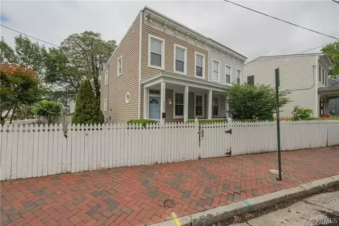 702 N 21st St, Richmond, VA 23223