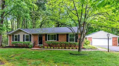 2236 Mountain View Rd, Powhatan, VA 23139