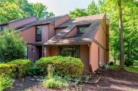 11919 W Briar Patch Dr, Midlothian, VA 23113