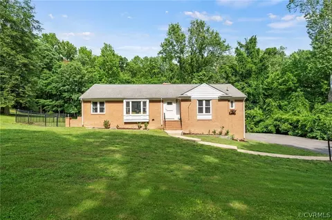 4001 Croatan Rd, Richmond, VA 23235