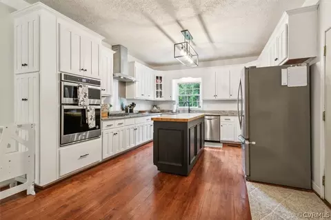 12901 Clarke Rd, Lanexa, VA 23089 photo 3