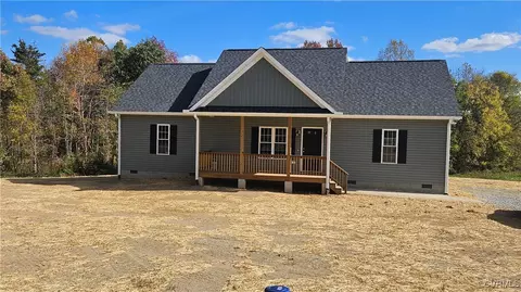 lot3 E Courthouse Rd, Blackstone, VA 23824