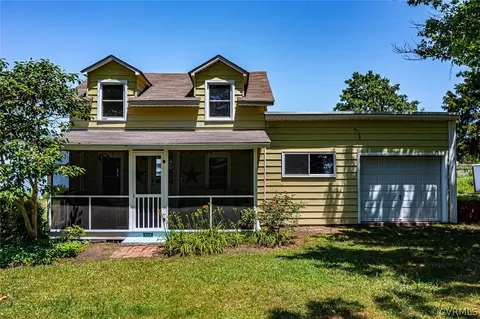 202 Saltwater Dr, Lancaster, VA 22503