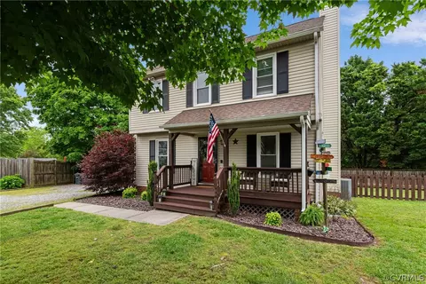 7112 Claybird Ln, Mechanicsville, VA 23111