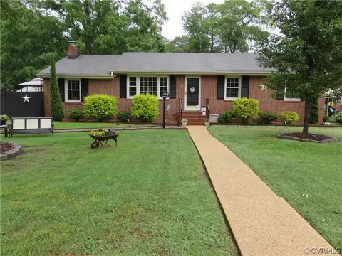 324 Treva Rd, Sandston, VA 23150