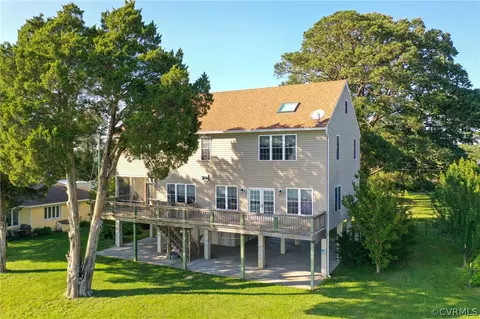 3002 Simonson Rd, Farnham, VA 22460 photo 2