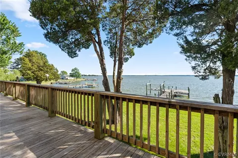 3002 Simonson Rd, Farnham, VA 22460 photo 8