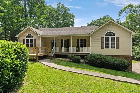 1960 Flint Lock Ct, Powhatan, VA 23139