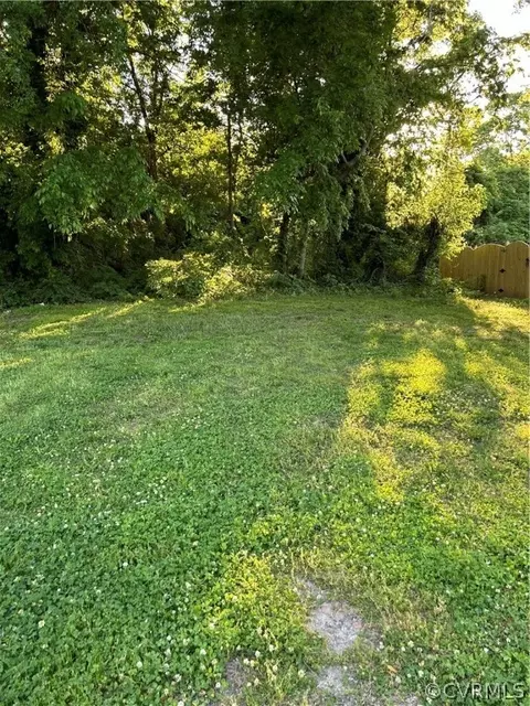 720 Blick St, Petersburg, VA 23803