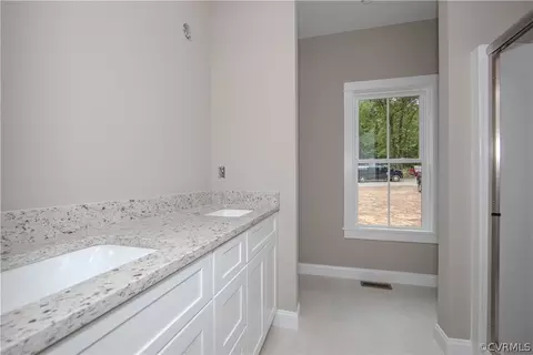Bath - 3183 Sandy Hook Rd, Sandy Hook, VA 23153 photo 2 of 4