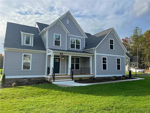 4185 Tuckmar Pond Dr, Moseley, VA 23120