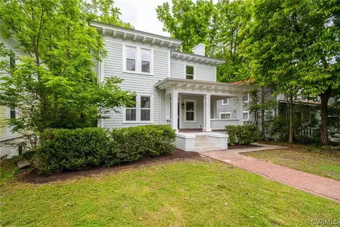 1742 Berkeley Ave, Petersburg, VA 23805