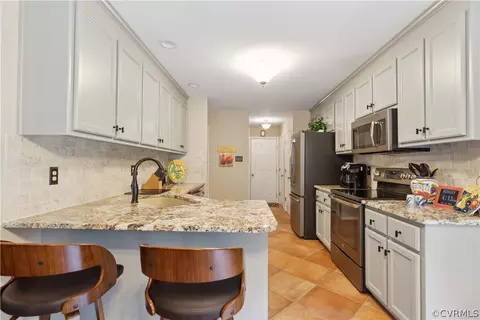 Kitchen - 12824 Millstep Ter, Midlothian, VA 23112 photo 1 of 2