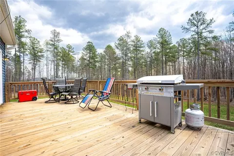 1344 Red Rd, Dillwyn, VA 23936 photo 32