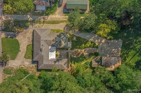 113 E Pinecrest Rd, Wakefield, VA 23888 photo 42
