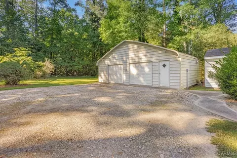 113 E Pinecrest Rd, Wakefield, VA 23888 photo 36