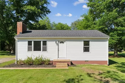 1411 Midage Ln, Sandston, VA 23150