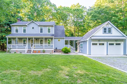 13120 Derryveach Dr, Chesterfield, VA 23832