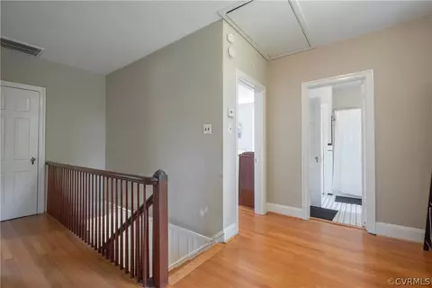 Entry Way - 1237 Warren Ave, Richmond, VA 23227 photo 5 of 7