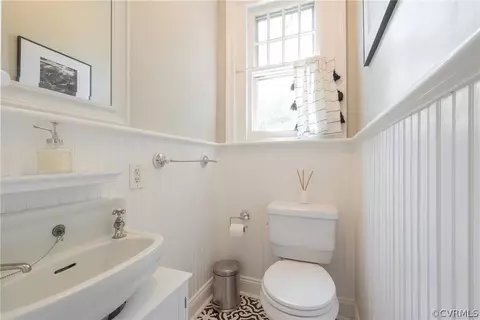 Bath - 1237 Warren Ave, Richmond, VA 23227 photo 1 of 4