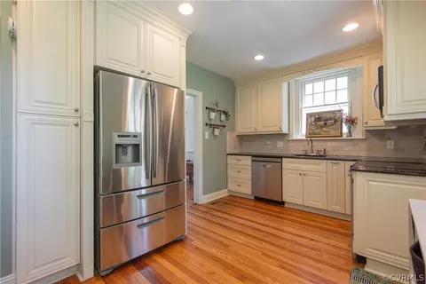 Kitchen - 1237 Warren Ave, Richmond, VA 23227 photo 2 of 4
